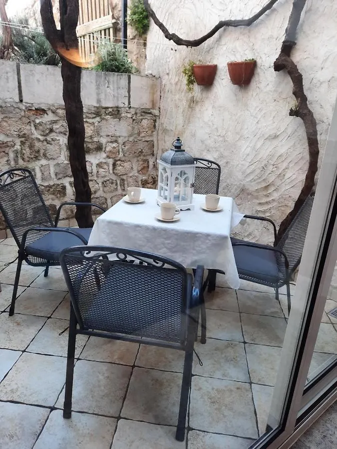 Old Town Rab Appartment Ivana Croatia